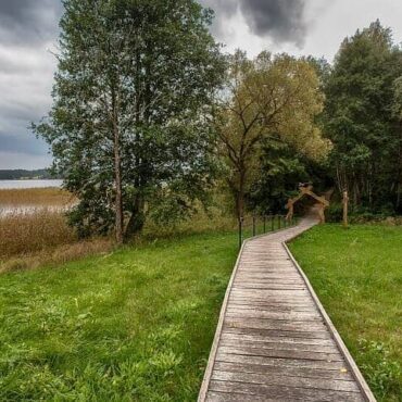 Jaskoniškių pažintinis takas (Dusetos, Zarasų raj.)