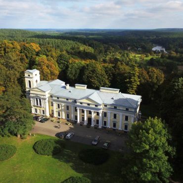 Vilnius. Verkių dvaras (10 km)